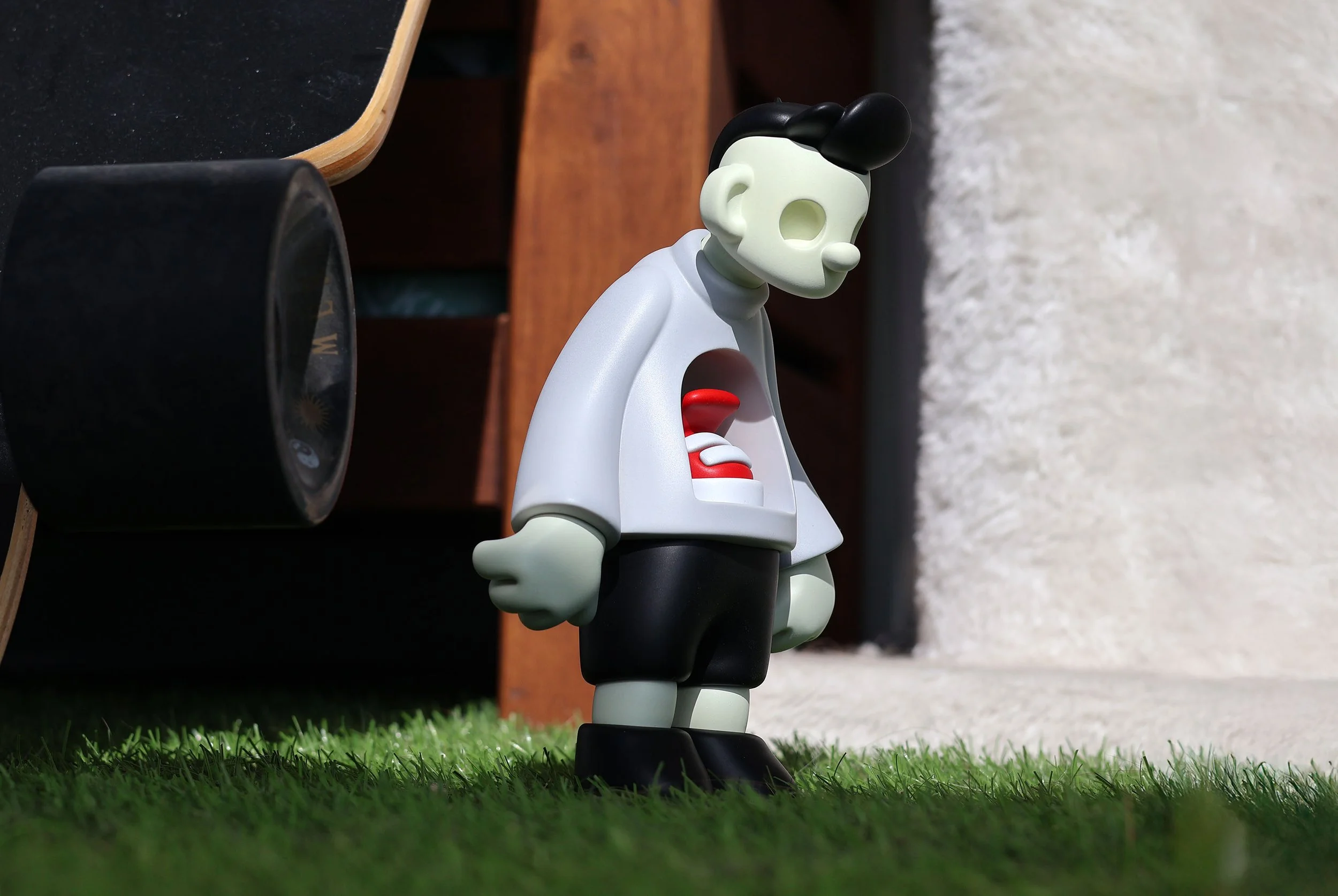 NIGEL GOH - JOY BOY MINI — ATOM TOYS